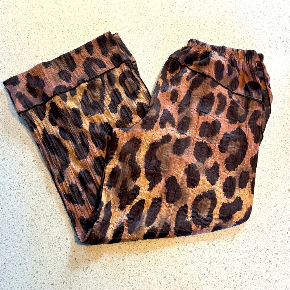 Free People All Out Satin Leopard Pants, size L